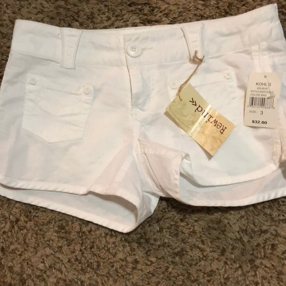 Rewind Pants - Rewind white shorts